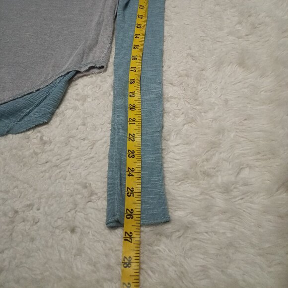 Free People We The Free Friday Feeling Tee Raglan Top Size M - Picture 6 of 10